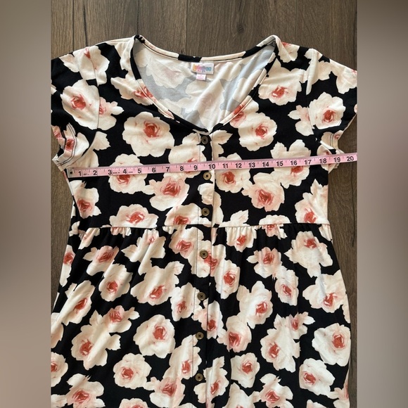 LuLaRoe Heidi Babydoll Floral Print Size Small - Picture 4 of 8